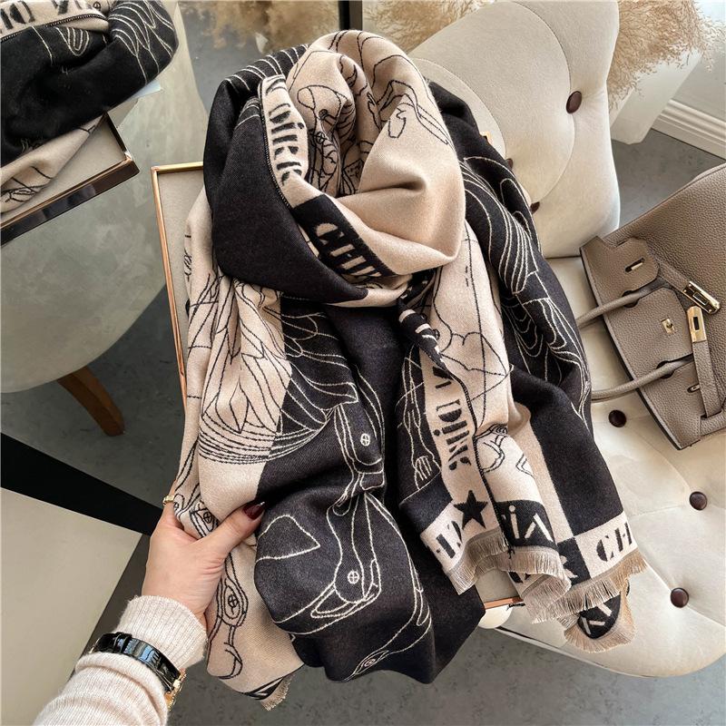 2024 Осень/Зима Новый утолщенный теплый двухсторонний двухцветный шарф из искусственного кашемира с кисточками, высококачественный воротник-шаль