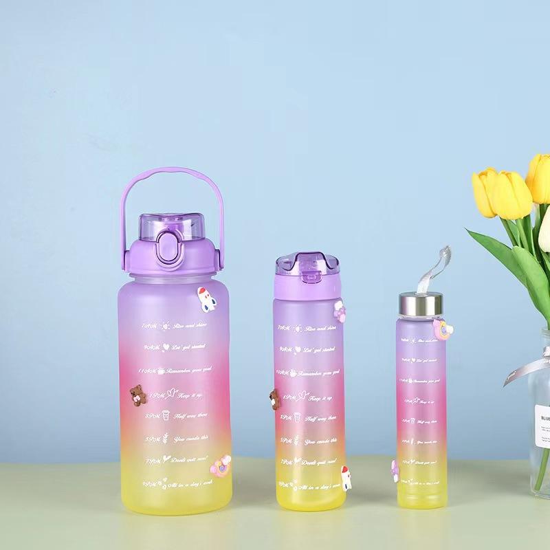 Набор из 3 предметов градиентной сетки красного цвета, пластиковая соломенная чашка для воды большой емкости, мужская и женская повседневная чашка для изменения цвета