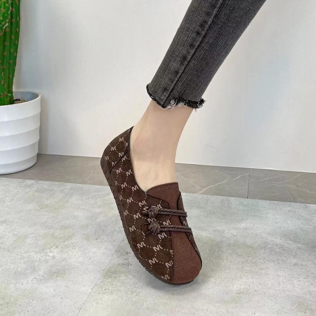 Женские балетки из искусственной замши, лоферы с круглым носком, женские туфли на плоской подошве с V-образным вырезом, женские коричневые мокасины, женские туфли без застежек, новые