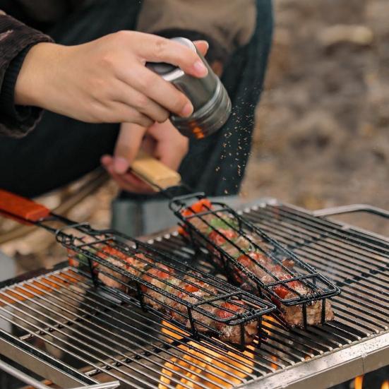 2 шт. решетка для барбекю со щетками Эргономичная деревянная ручка Просторный дизайн Высокая температура