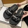 Крутые шлепанцы на толстой подошве со стразами для женщин для ношения летом Крутые шлепанцы на толстой подошве Популярные новые мюли пляжные женские туфли