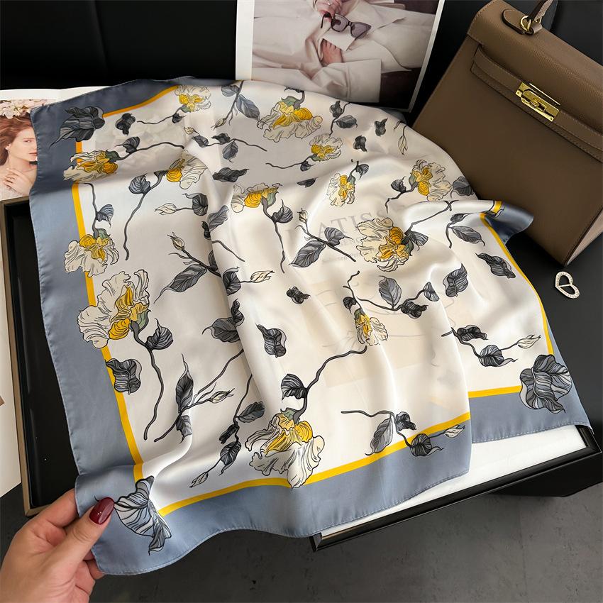 Imitated Silk Headcloth Fashion Flower Print Square Shawls Popular 70X70cm Bandanna Kerchief Sun Protection Silk Scarves Tie Bag