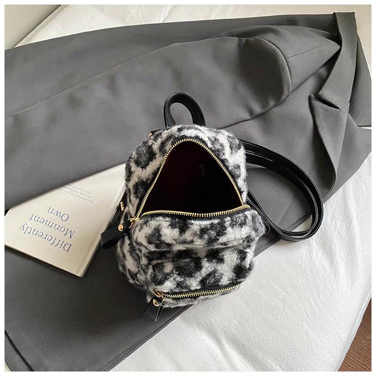 Осень/Зима 2025 Плюшевый мини-рюкзак с леопардовым принтом - Милый, Модный, Стиль для поездок.