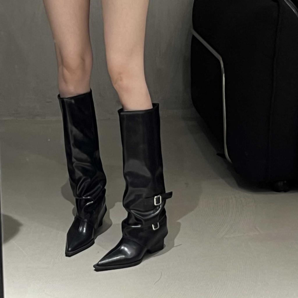 High-Tube Long Boots Women's Faionable Retro Belted Pointed Toe Booties Spring Autumn PU Leather Cotton Lined Rubber
