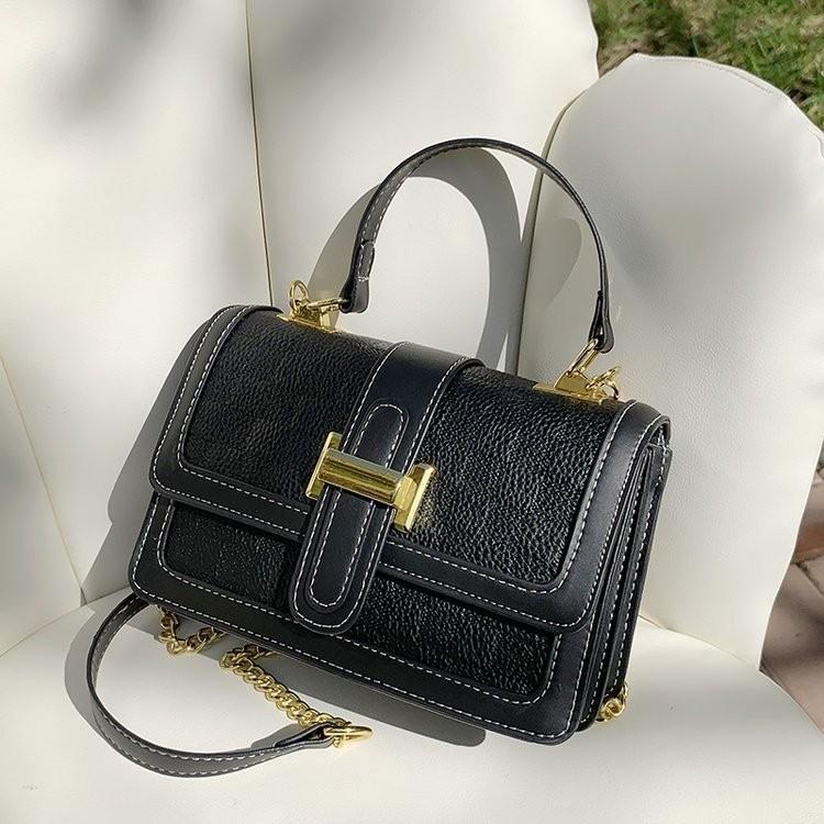 Stylish 2022 Women's Casual Shoulder Bags Chic Small Square Handheld Purses In White Khaki And Black