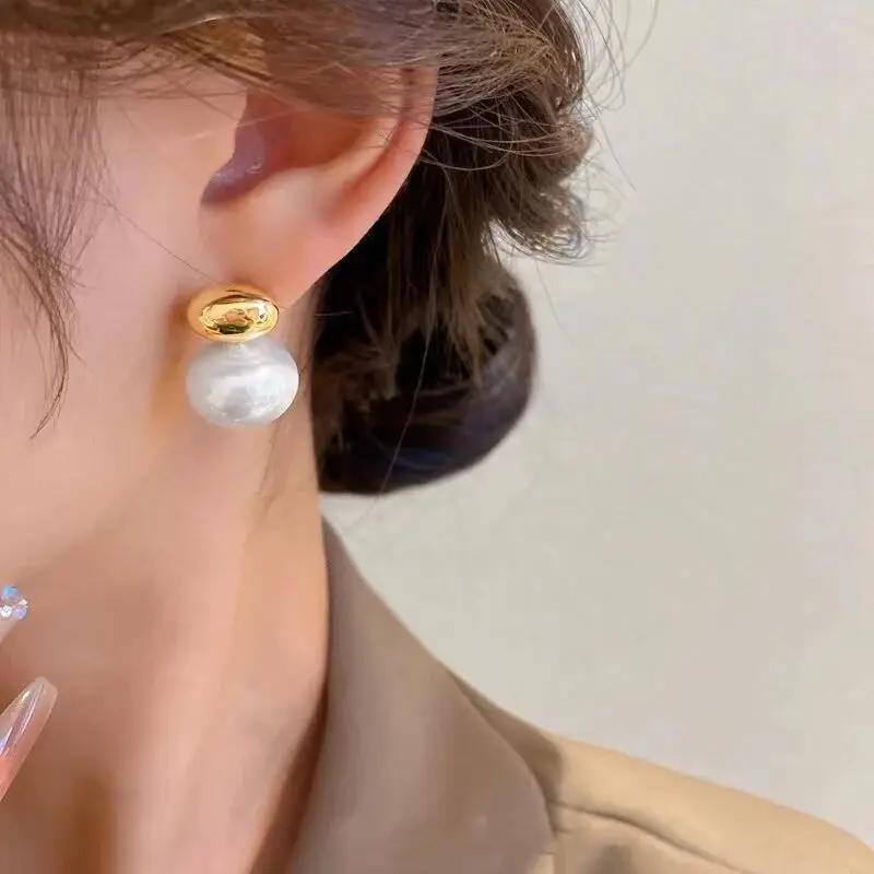 LATS New French Elegant Gold Color Bean Spliced Flat Pearl Earrings for Korean Fashion Zircon Party Women's Sweet Accessories