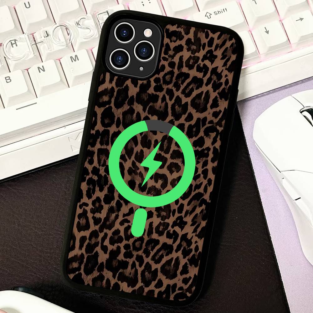 Leopard Cheetah Print Phone Case For IPhone 17 16 Pro Max 15 14 Plus 11 13 12 Shockproof Magnetic For Magsafe Cover