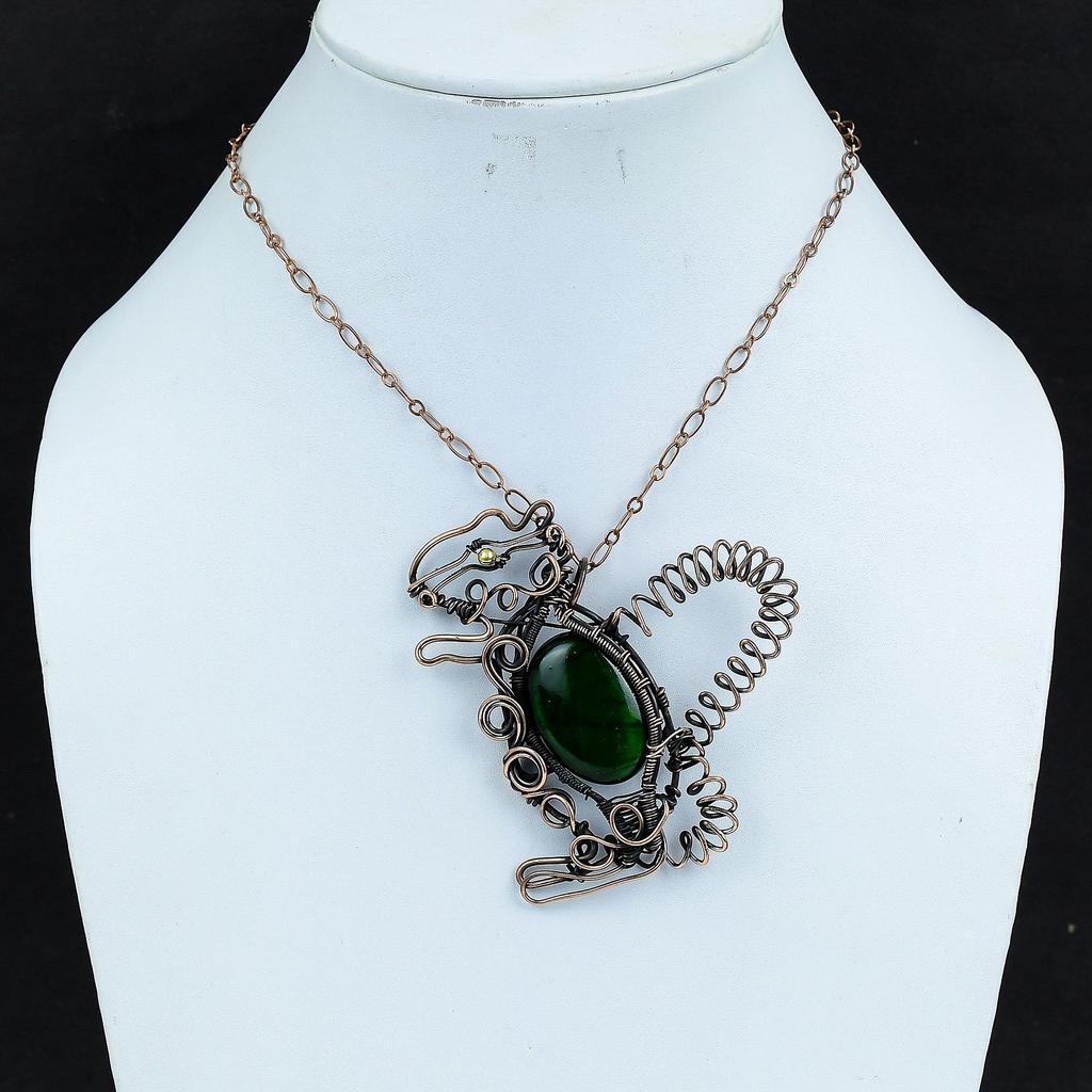 Green Fire Labradorite Pendant Copper Wire Wrapped Rabbit Pendant Handmade Copper Jewelry Gemstone Pendant Wire Wrapping Jewelry For Gifts