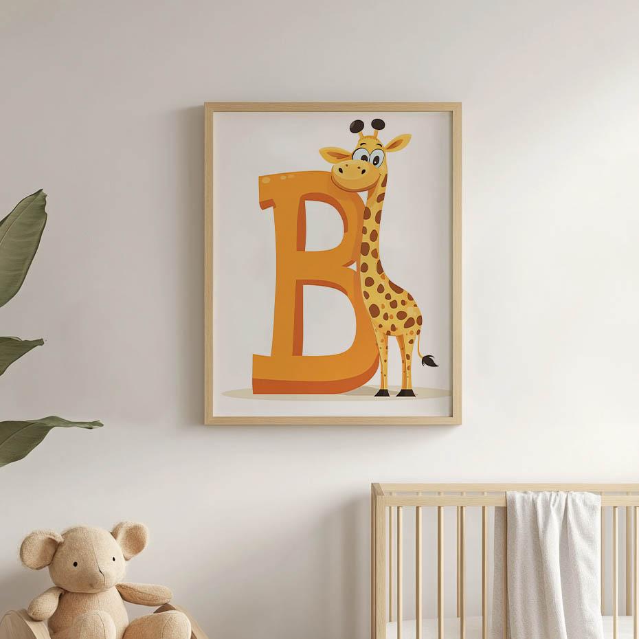 Plakat Śmiejąca Się Żyrafa Przy Literze B Plakat Śmiejąca Się Żyrafa Przy Literze B, 50X70 Cm, Rama Aluminiowa Złota, Papier Matowy 230 Gsm