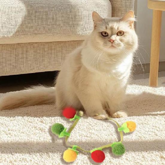 Catnip Toy with Built-in Bell Tail Persimmon And Tomato Shapes Cat Toy for Interactive Play Soft Chew-Resistant Plush Toys for Stress Relief