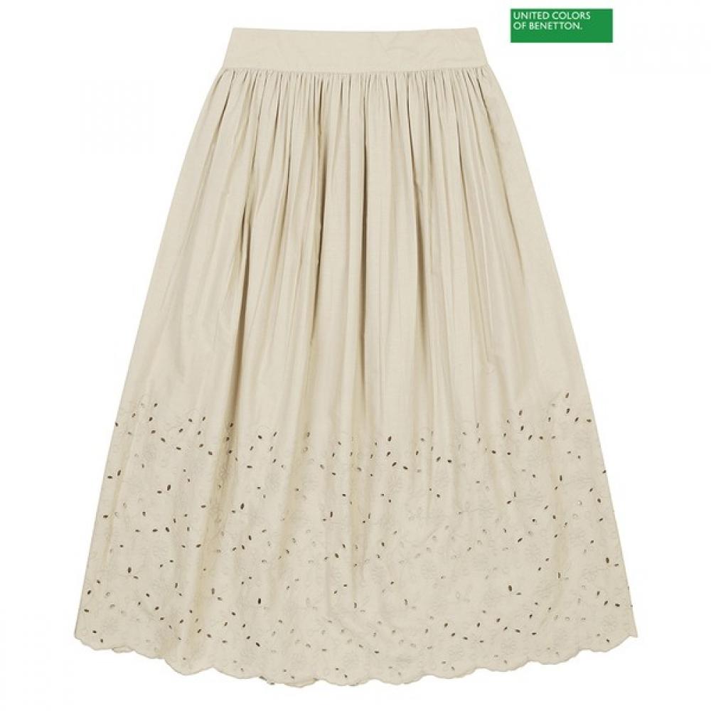 Benetton Юбка с перфорацией и вышивкой 3s 46azd001j