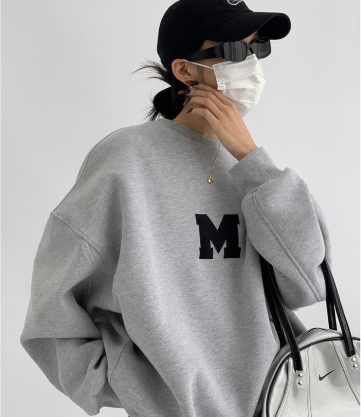 Женские свободные пуловеры с капюшоном, студенческая мода, вышитая буква, толстовка, женский свитер с круглым вырезом, бархат, осень, новый корейский стиль