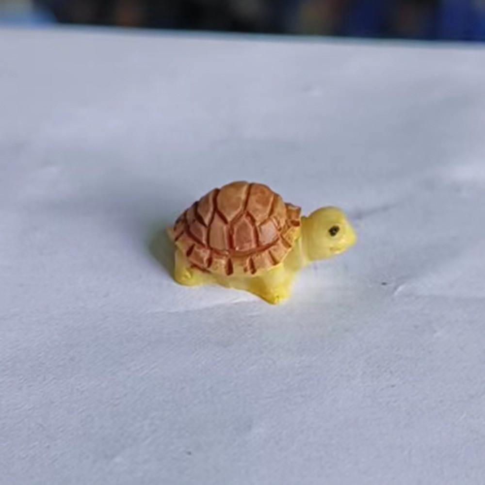 Resin Small Cartoon Turtle Miniature Diy Garden Decor For Home And Office Use