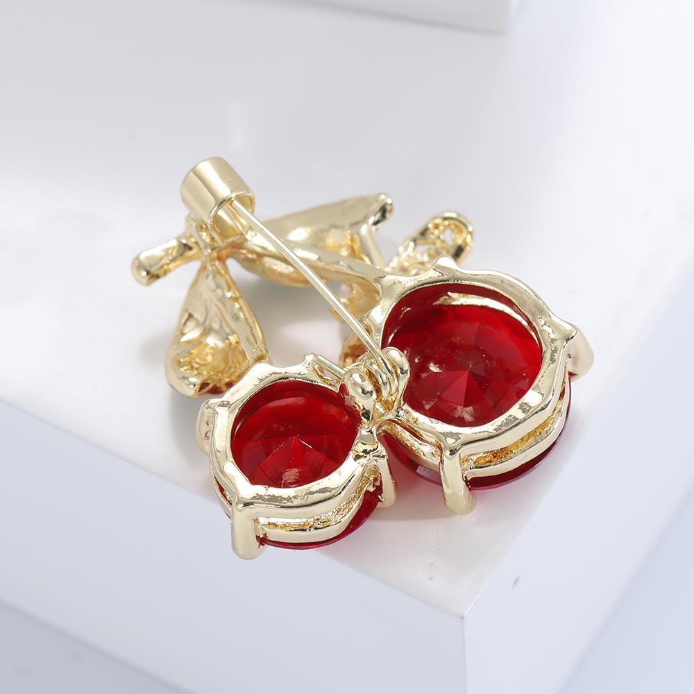 Blucome New Design Red Cherry Shape Brooch Gold Color Enamel Brooches Jewelry Pins Girl Christmas Gifts Scarf Hat Accessories