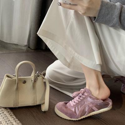 Женская обувь – Кроссовки