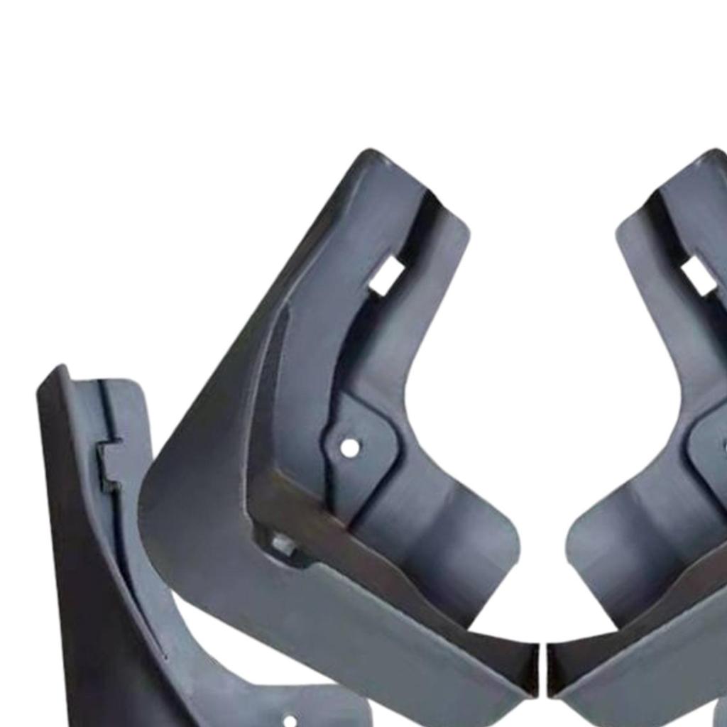 Byd Atto 3 Yuan Plus EV с 4 черными крыльями