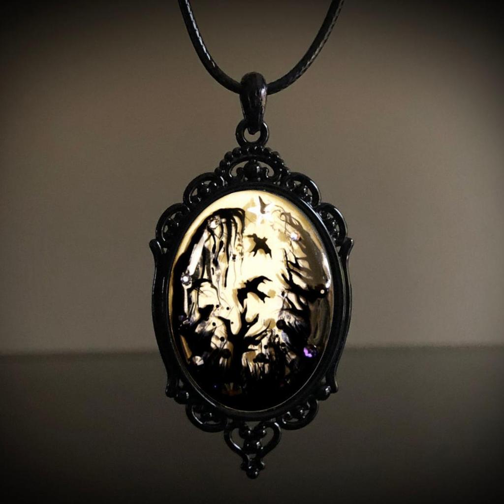 Jun'an Gothic Raven Forest Pendant Charm Necklace
