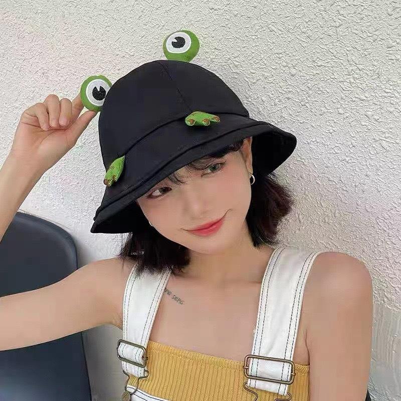 RICYGVM Funny Frog Fisherman Hat For Women Sunscreen Bucket Hat Unisex Wide Brim Sunshade Panama Basin Cap Cute Cartoon Visors