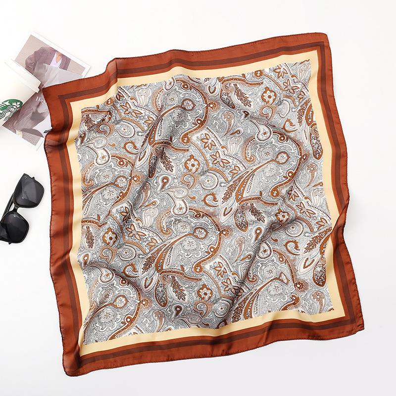 Spring/Summer New Women'S Silk Scarf 70 * 70cm Simulated Silk Twill Square Scarf Fashion Printed Large Square Scarf Professional Scarf