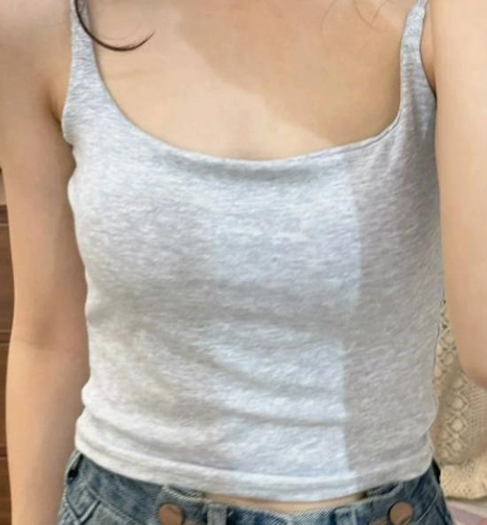 Женская летняя майка без рукавов с квадратным вырезом - Стильный дизайн