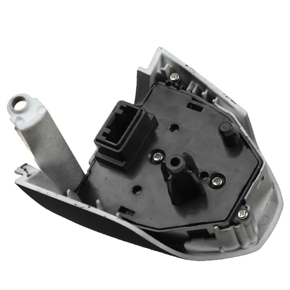 Кнопка на руле для Kia Rio X-Line 2018-2019