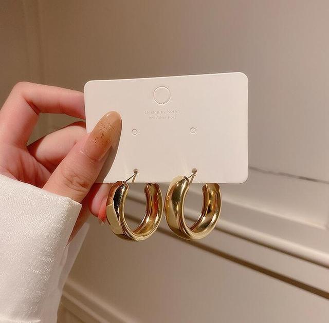 JWER винтажные гладкие металлические серьги-кольца для женщин и девочек, элегантные роскошные новые корейские украшения, серьги для повседневных темпераментных девушек