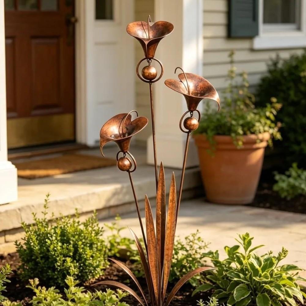 Flamed Copper Garden Stake Three Calla Lilies Handcrafted Metal Floral Yard Art Garden Sculpture Decorative Garden Stakes
