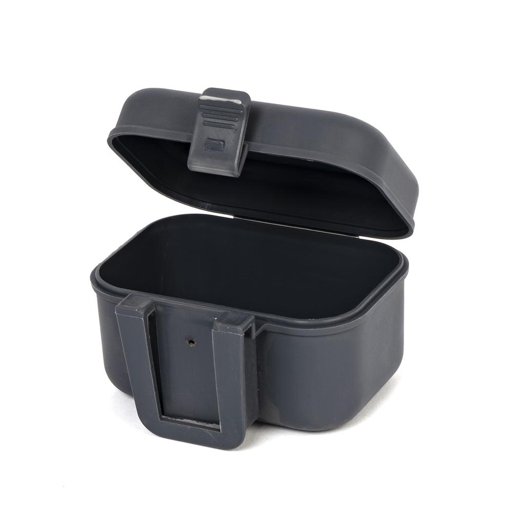 1PCS Fishing Baits Worm Storage Container Waist Hanging Portable Multifunctional
