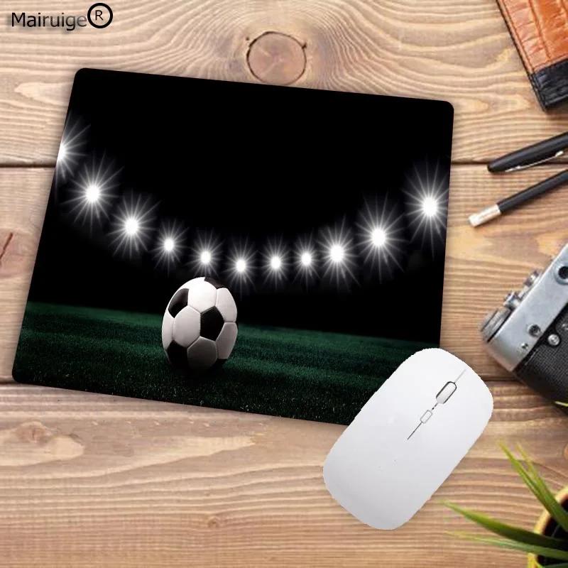 Mairuige Boy Mat Pad Soccer Football Gaming Small Mousepads Desk Mat Office Mat Mousepad 22X18CM Mouse Playmat Gamer Accessories