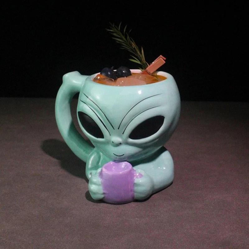 TIKI Cup Home Decor Creative Alien Ornament Bar Ceramic Wine Cup Halloween Cocktail Mug Drinkware Home Decoration Christmas Gift