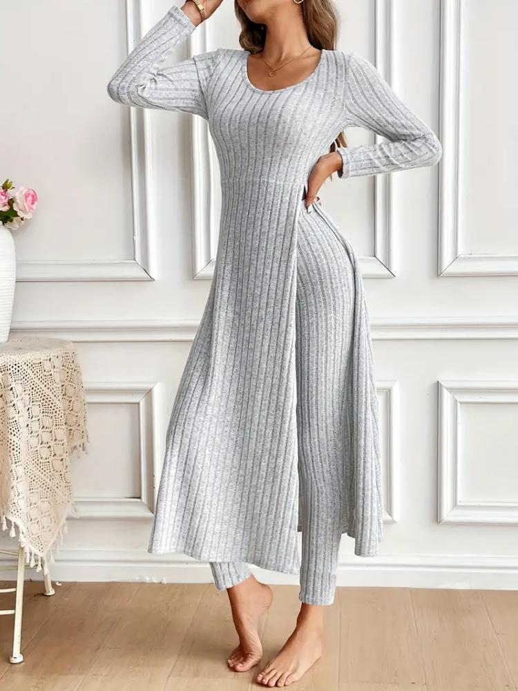 Комплект из двух предметов: рубчатый топ с длинным рукавом и брюки для женщин