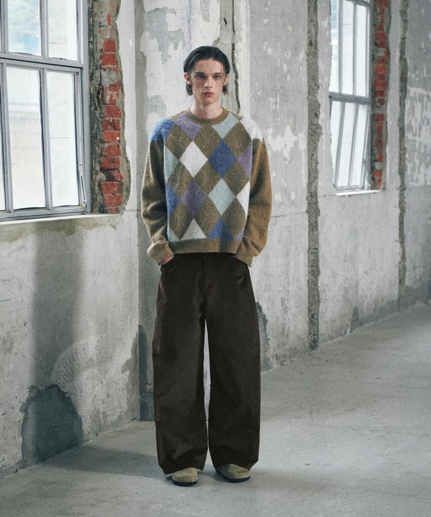 GLW Soft Argyle Knit Brown