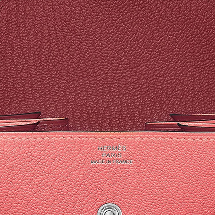 Hermes 24 Verso Пряжка серебристого тона Кошелек для монет из козьей кожи Mysore Женский летний Розово-розовый/Красный Hermes H076270CKAP