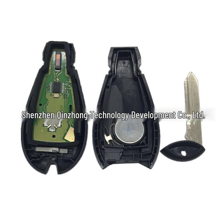 Умный ключ с 4+1 кнопкой для новых автомобилей Chrysler с функцией багажника, частота 433, чип 46 (Набор из 2)