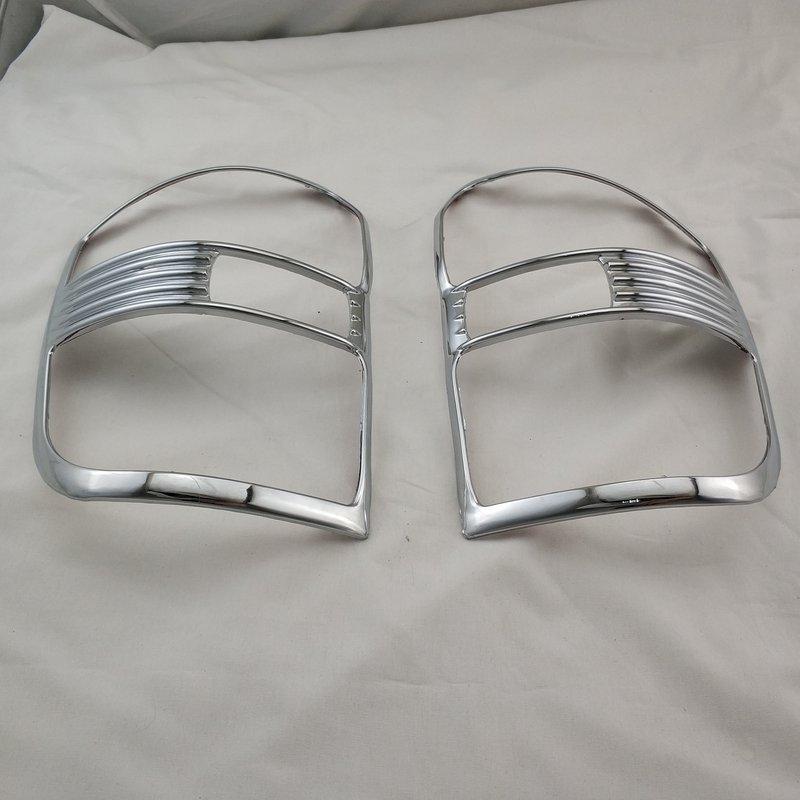 2 шт. Хромированные АБС-пластик Автомобильные аксессуары Хромированная накладка на задний фонарь Наклейка Для Toyota RAV4 RAV 4 4WD 2001 2002 2003 2004