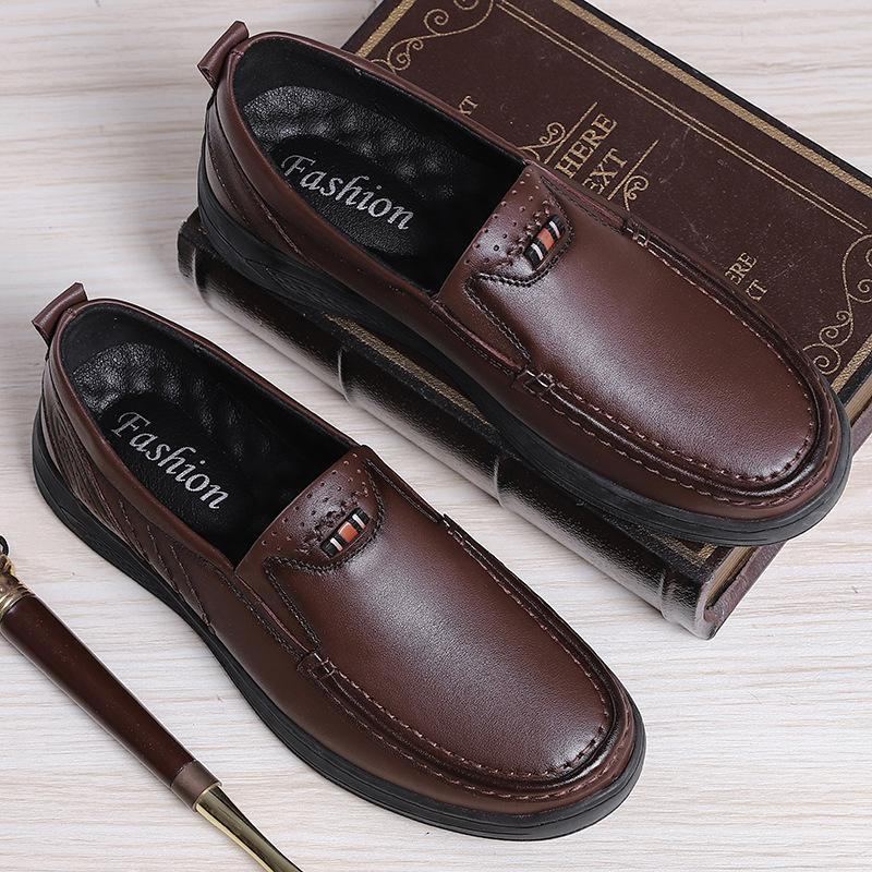 Мужская обувь больших размеров, весна и лето, новые мужские повседневные кожаные туфли, первый слой из коровьей кожи, без застежек, мягкие туфли без застежек на подошве
