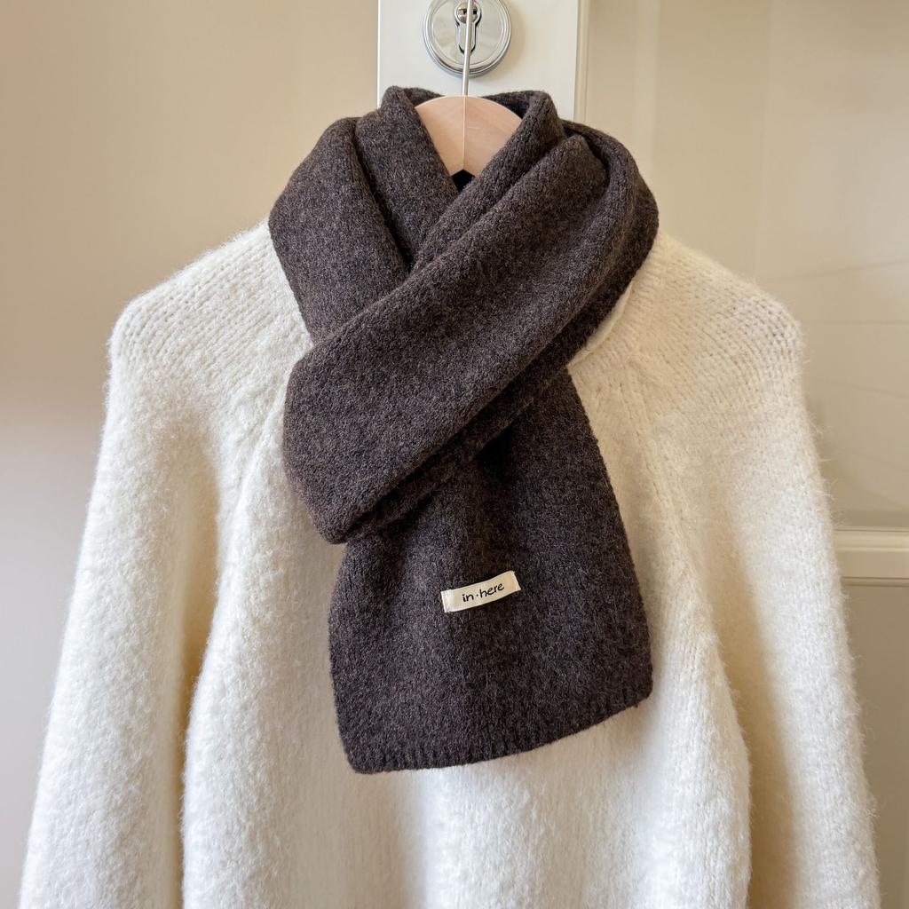 In-stock winter women's scarf with blended warm knit, solid color, versatile couple's neck warmer