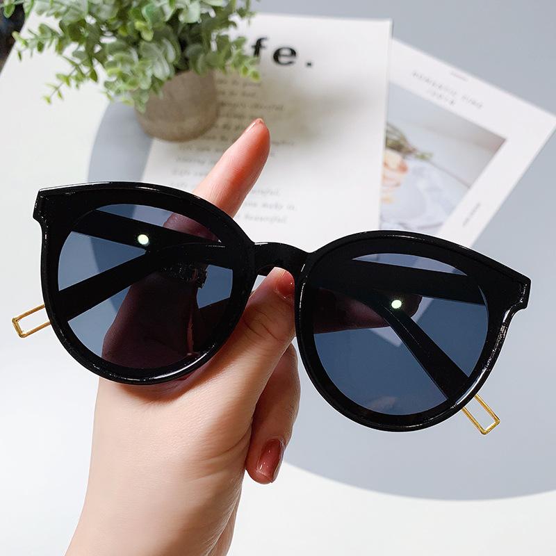 New Small Frame Circular Shape Sunglasses Women'S Brand Designer Fashion Sun Glasses Women Leisure Eyewear Uv400