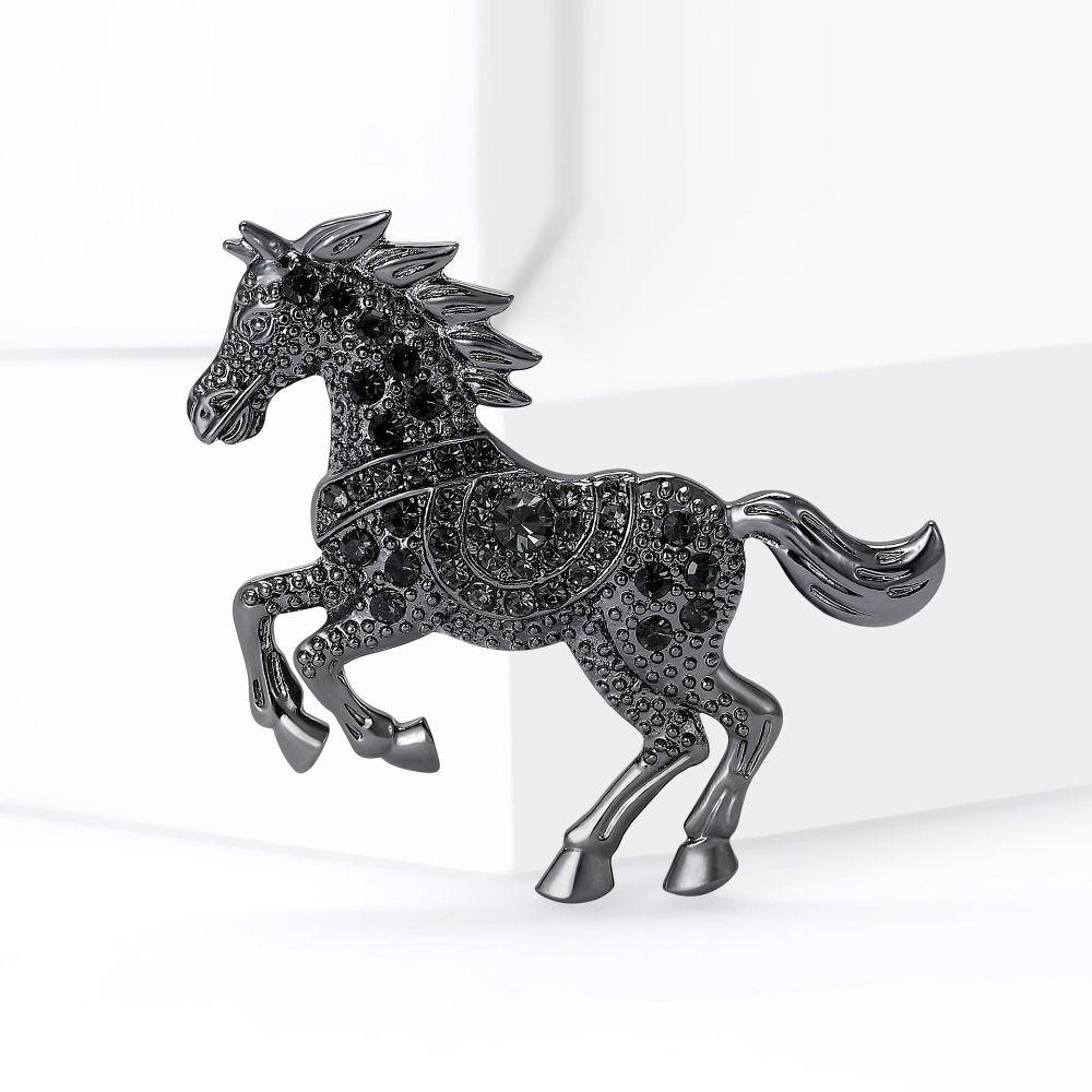 Luxury Rhinestone Horse Brooches Classic Metal Badge Pin Zodiac Animal Lapel Pins  New Year Gifts
