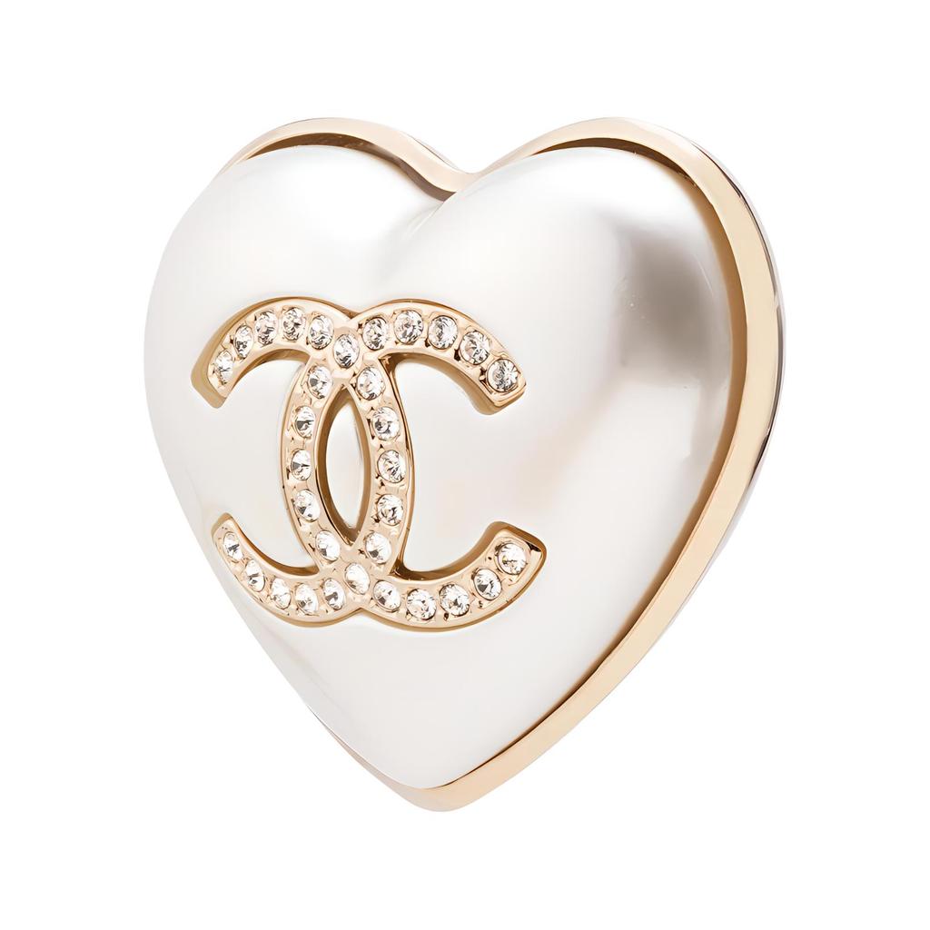 Chanel CC Resin Heart Simple Crystal Brooch Women brooch White AB7007-B06560-NF085