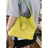 Korean Version of Casual Large-capacity Women's Armpit Bag Women's 2025 New Simple Bucket Bag Solid Color Soft Shoulder Bag