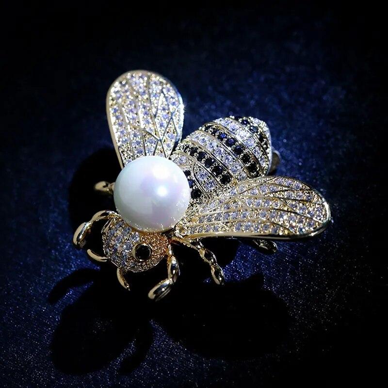 Insect Series Brooch Women Delicate Little Bee Brooches Pin Brooch Jewelry for High-grade Fashion Drip Oil Design Banquet Elegant Temperament Badge