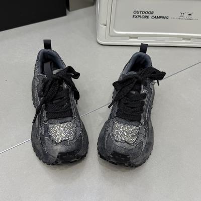 Папины кроссовки женские ins трендовые кроссовки сетчатые европейские товары тяжелая промышленность шнуровка стразы толстая подошва дышащие увеличивающие рост повседневные спортивные кроссовки zhe