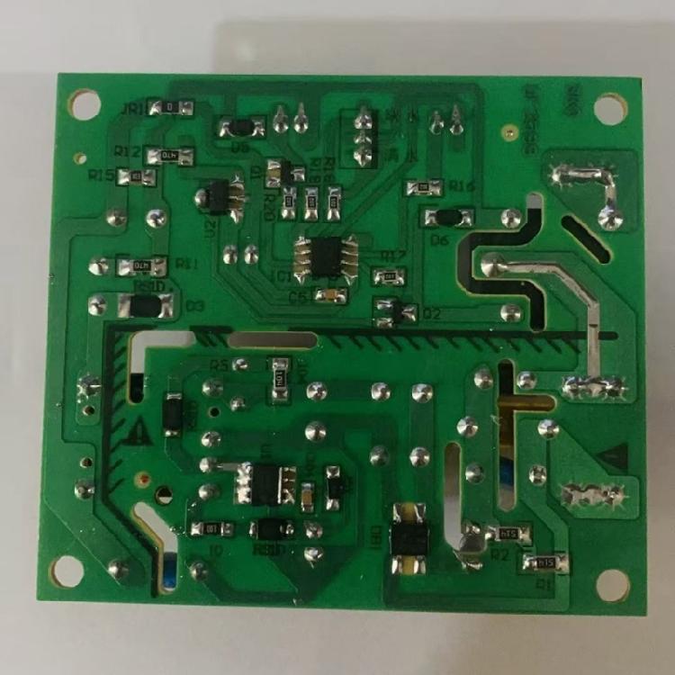 Практичная плата управления питанием для систем питьевой воды Двойная защита от перегрузки и коротких замыканий