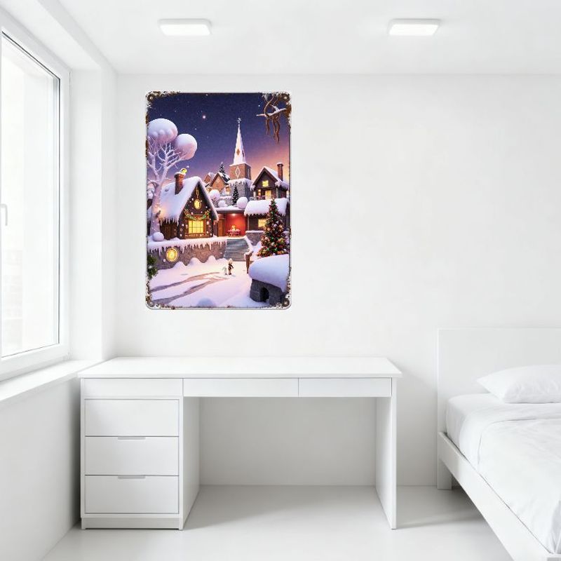 Причудливая ночная сцена заснеженной деревни Металлическая жестяная табличка Праздничный рождественский декор с освещенной елкой, домом и снежной тропинкой - Настенное искусство для дома