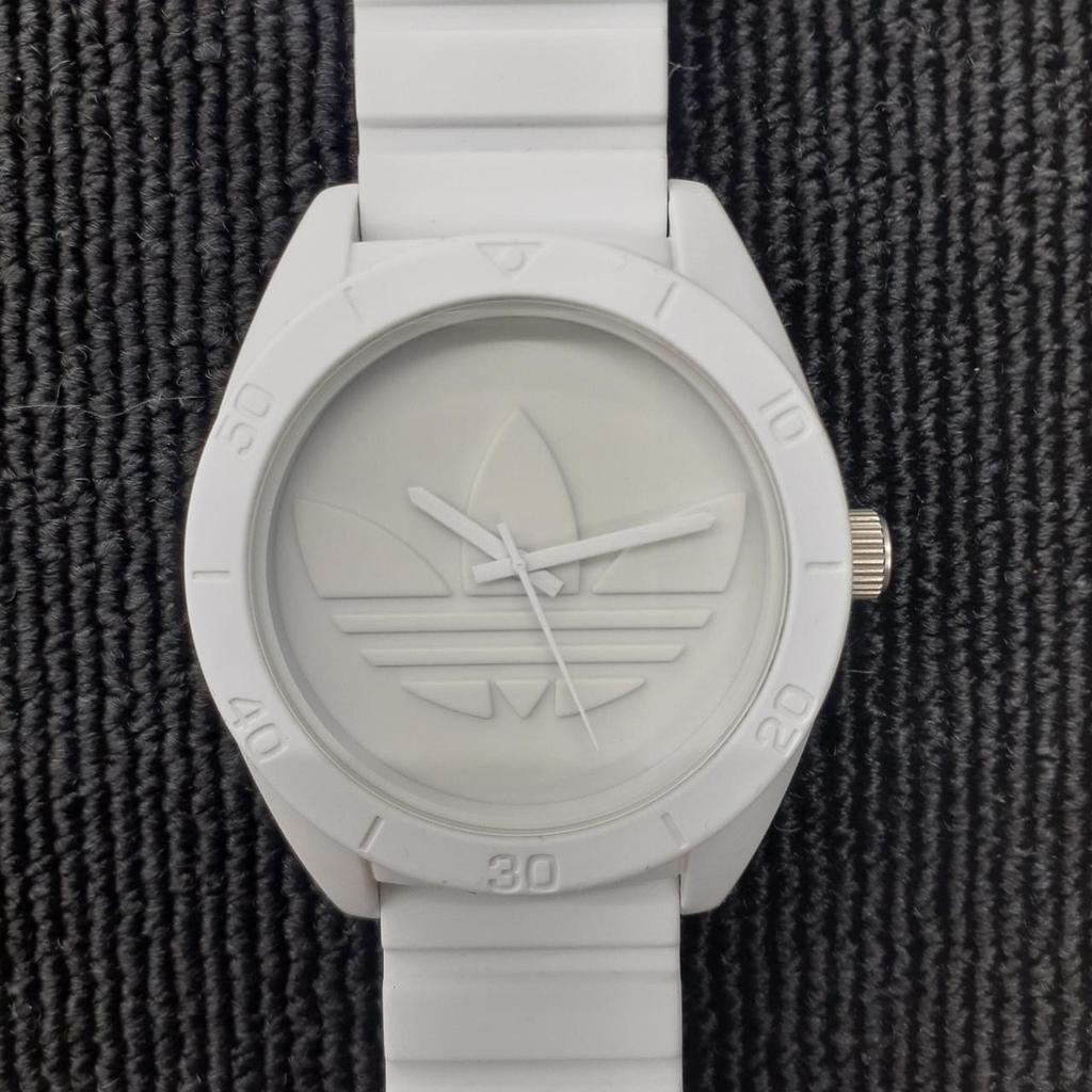 Б/у Кварцевые часы ADIDAS ADH2711