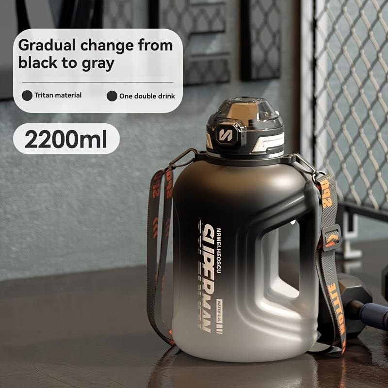 Бутылка для воды с градуировкой объема, 2200 мл/2600 мл, с ручкой и ремешком, с отделением для чая, подходит для фитнеса, активного отдыха, ежедневного использования