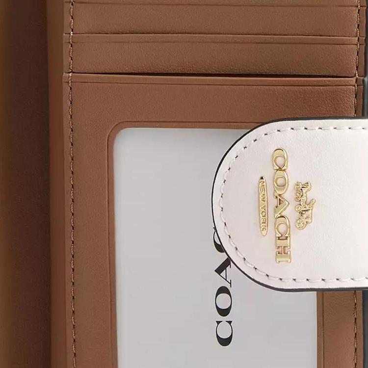 New COACH Corner ZipSignature Coated Canvas Wallet Medium Size Women's Sand & Chalk CW786-IMXDM
