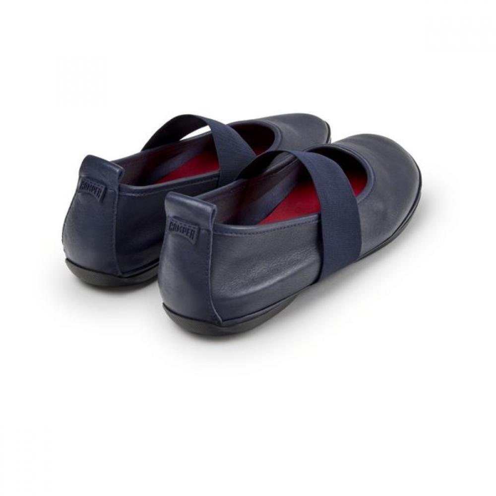 Camper Women Flat Shoes Right Nina K201980 002