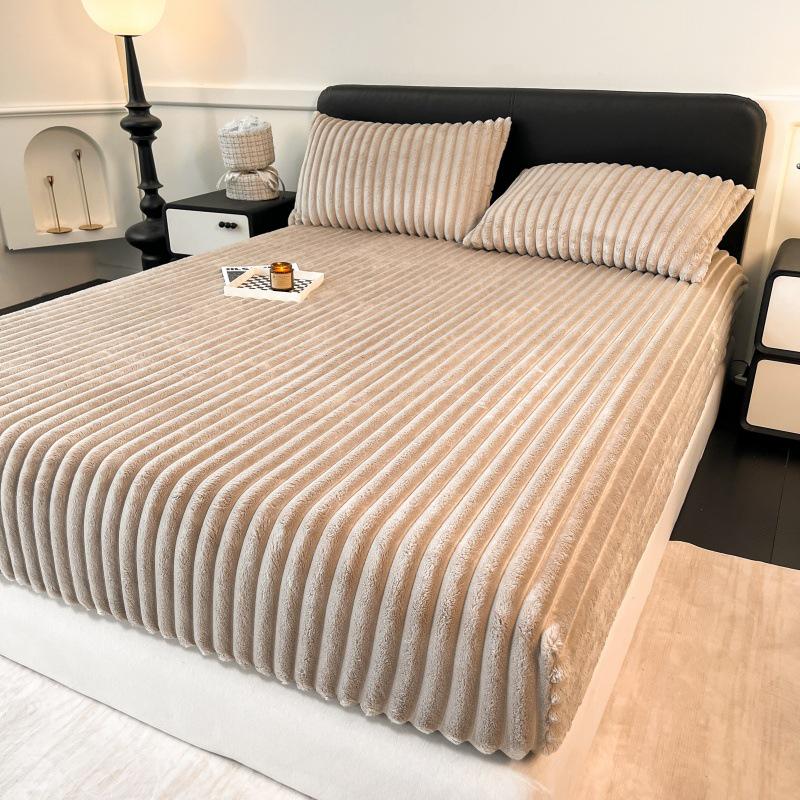 Приятная к коже двусторонняя флисовая простыня на резинке с кулиской - Толстый молочный вельвет однотонное покрывало.